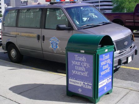 Trash your city, Trash your self!